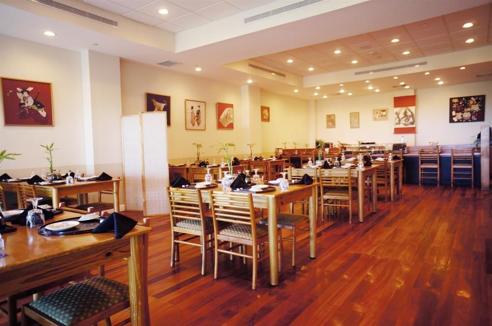 希尔顿逸林酒店