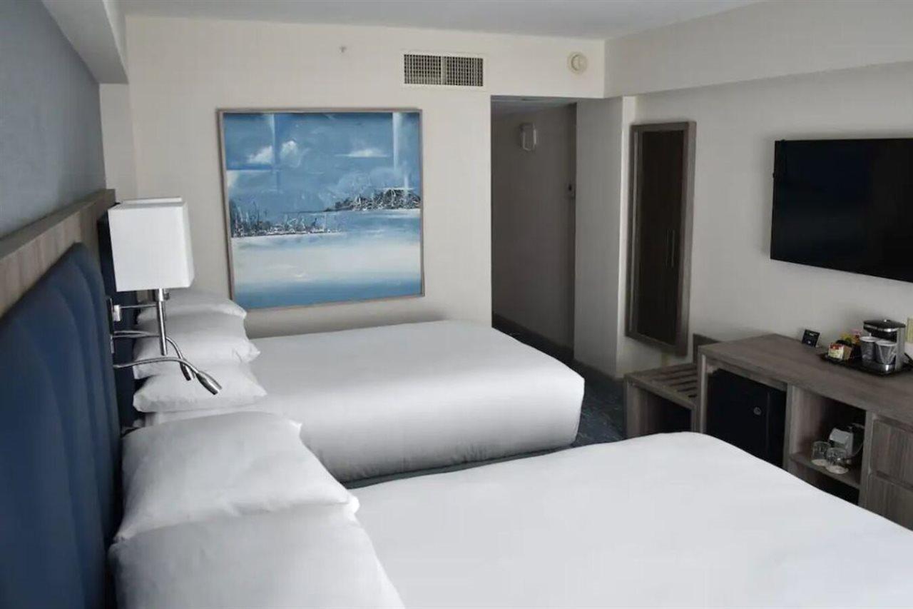 希尔顿逸林酒店（Hilton Doubletree By Hilton 4）*