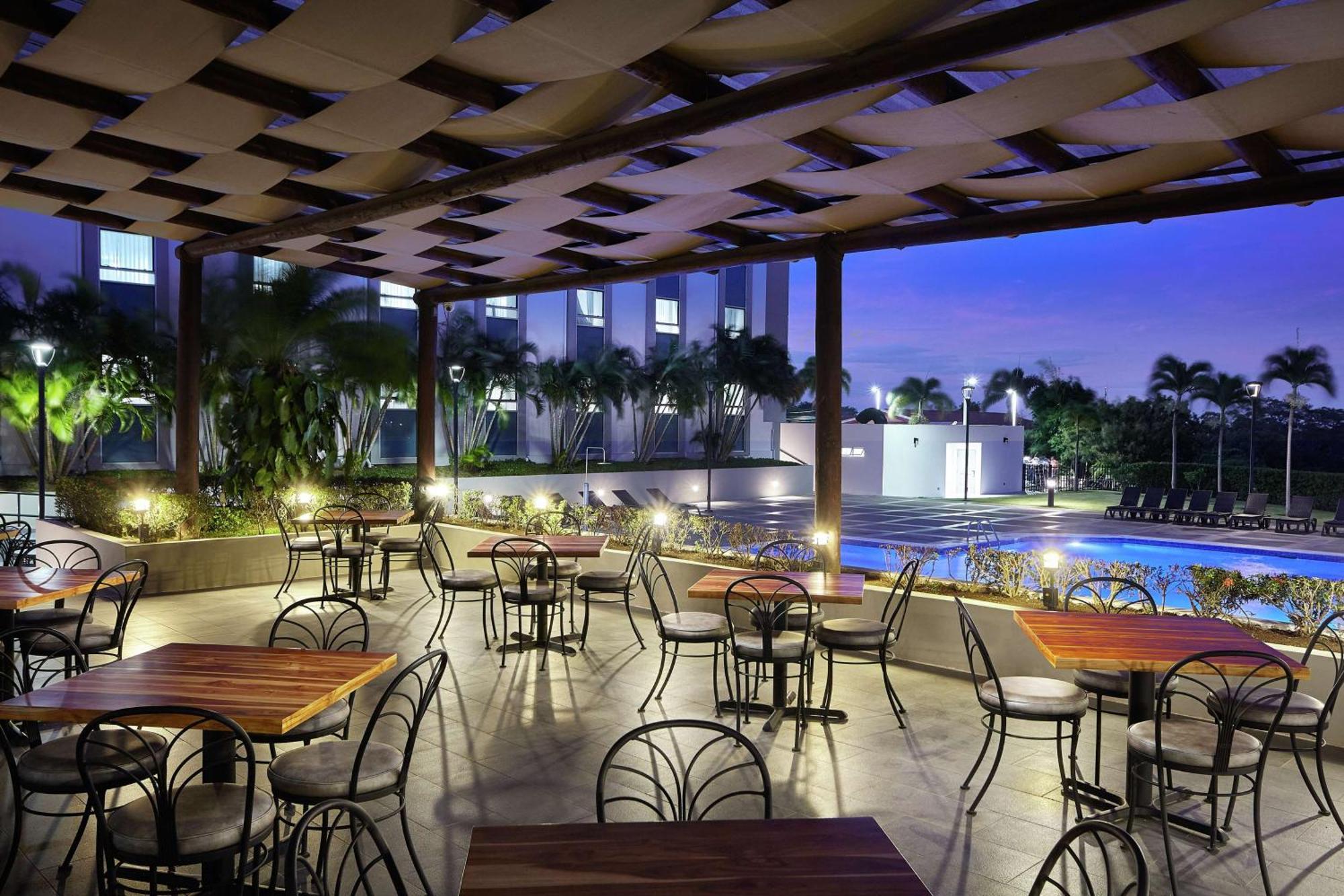 Doubletree By Hilton Hotel Managua