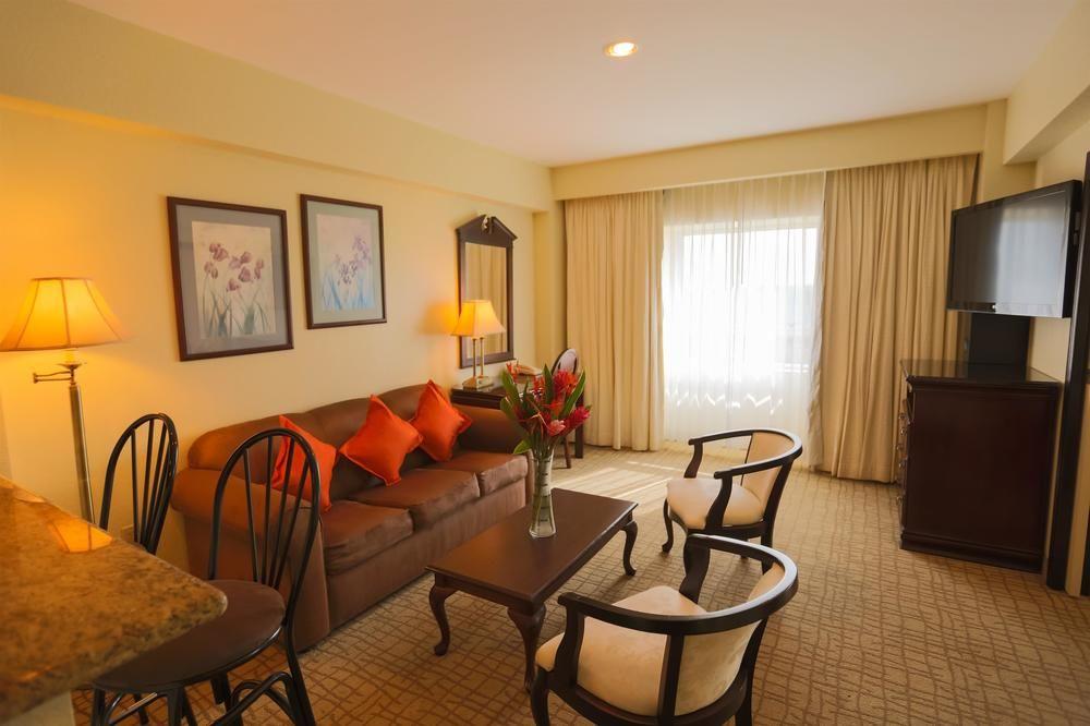 Hotel Doubletree By Hilton Managua
