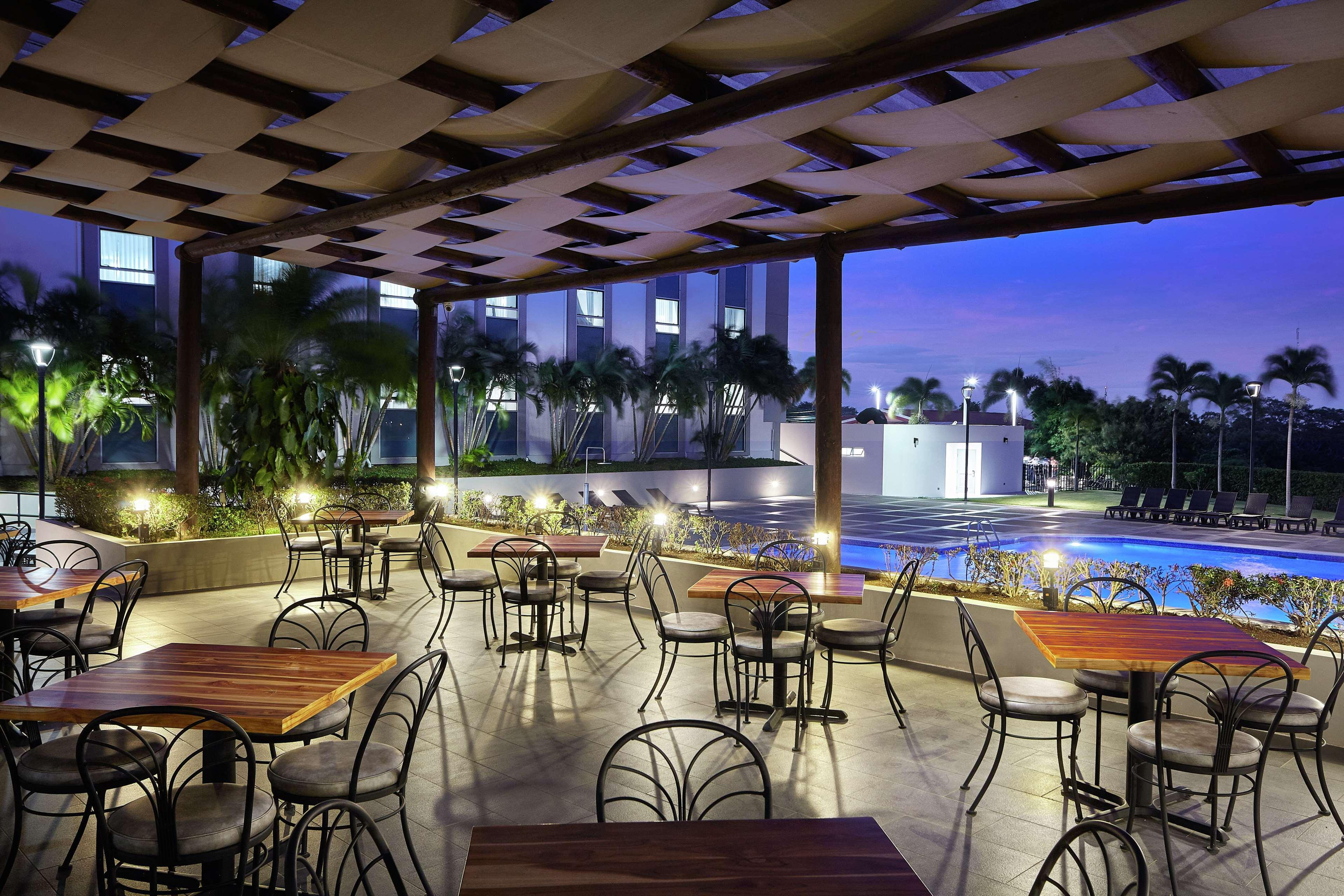 Hotel Doubletree By Hilton Managua