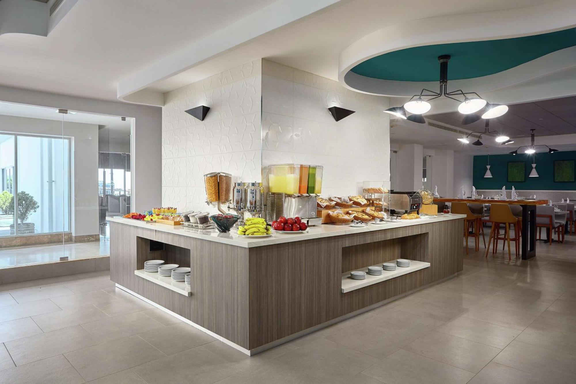 Doubletree By Hilton Hotel Managua