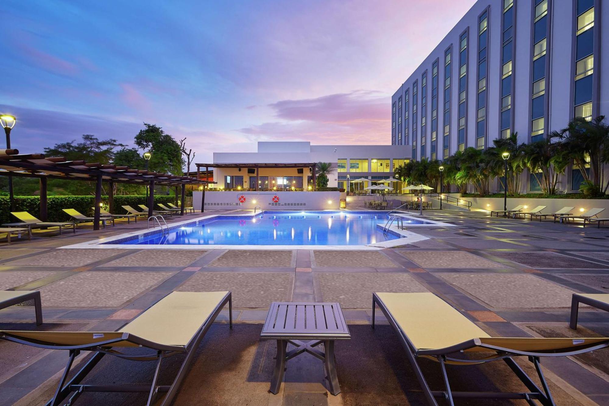 Doubletree By Hilton Hotel