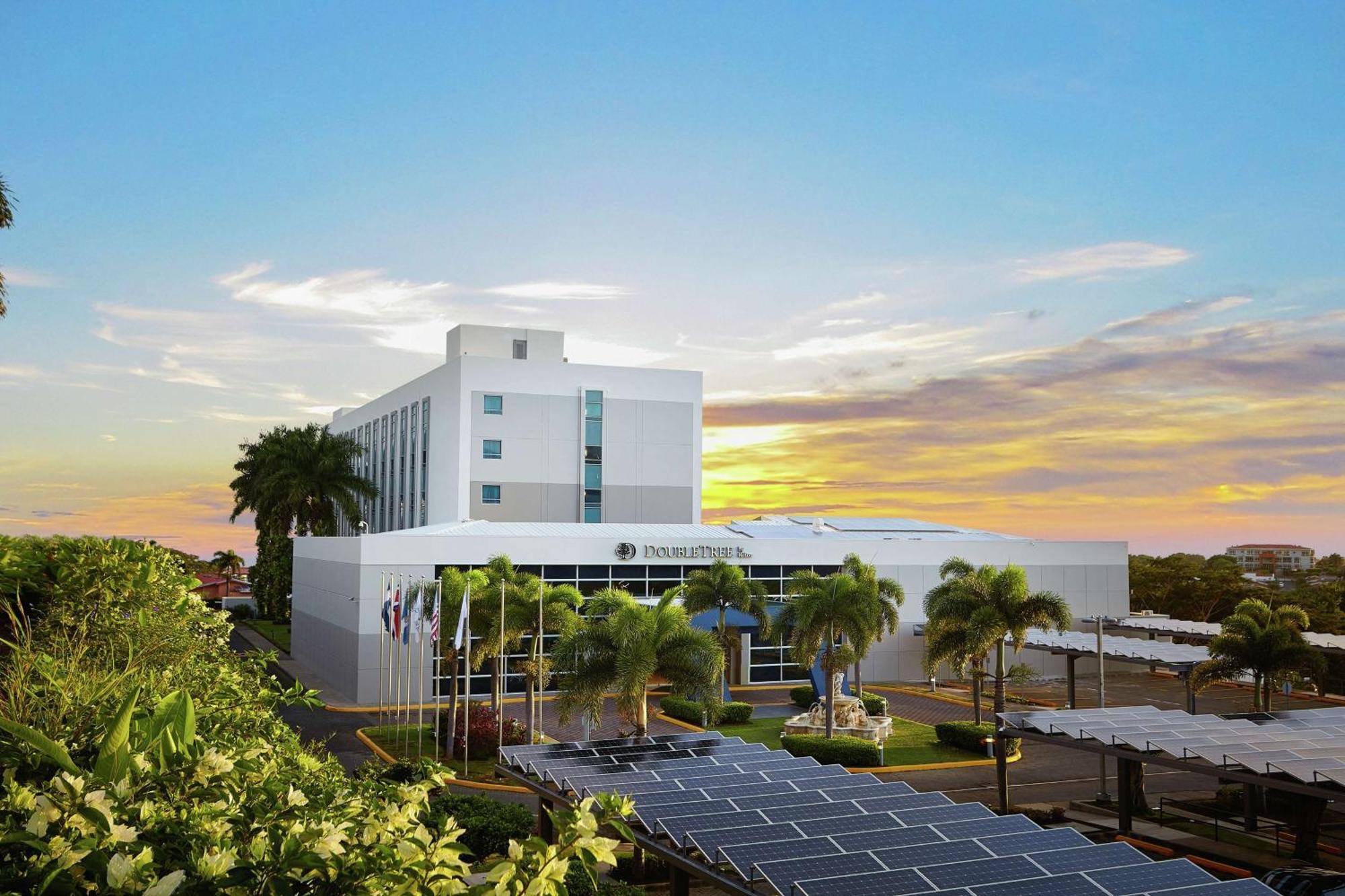 Hotel Doubletree By Hilton